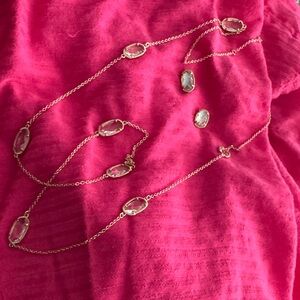 Oval-faceted clear crystals on Goldtone Necklace and Earrings.